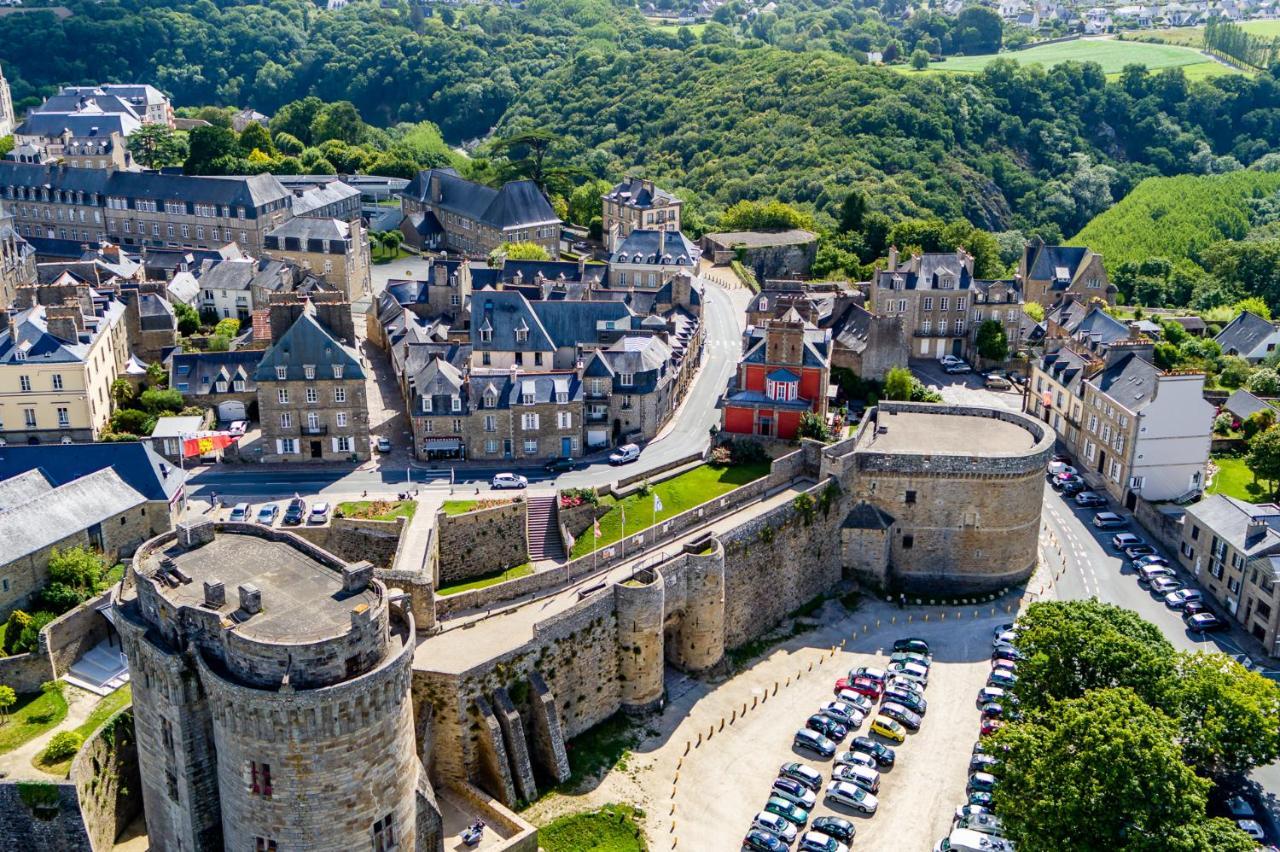 Hotel Du Chateau Dinan - Originals Boutique エクステリア 写真